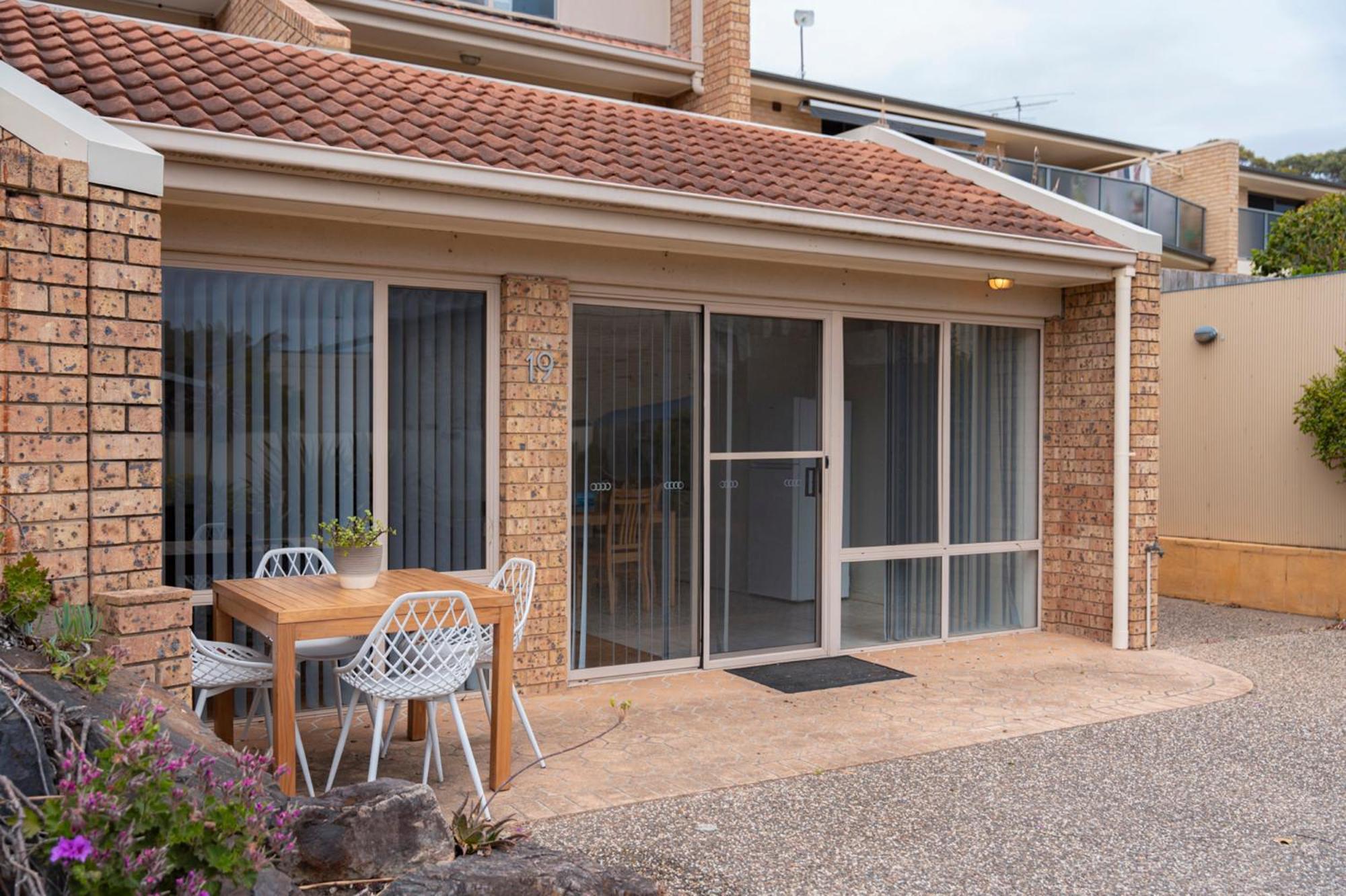 Tween Waters Merimbula Room photo